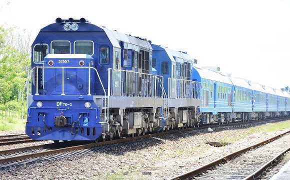 Se restablece la salida de los trenes nacionales de pasajeros